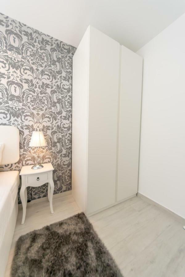 City Apartment Marlo Zadar Buitenkant foto